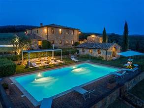 luxury villas Italy le collections